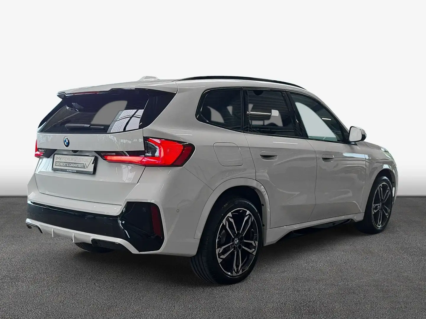 BMW X1 sDrive18d M-Sport DAB LED AHK Shz. Lenkradhz. uvm. Weiß - 2