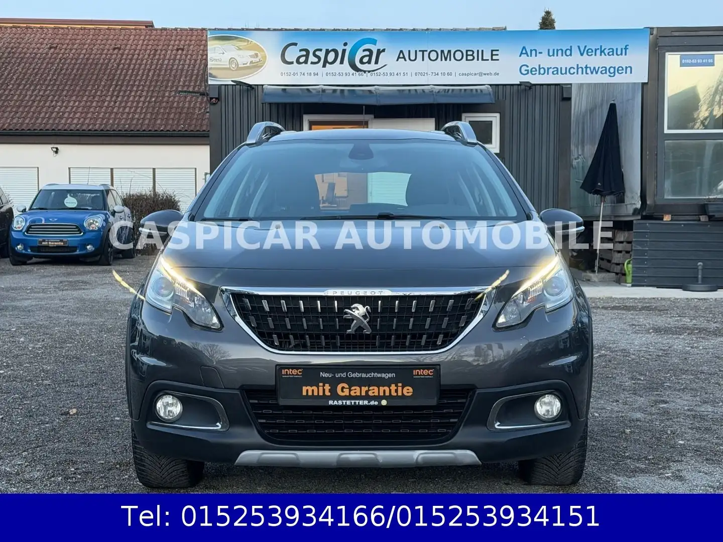 Peugeot 2008 1,2e-THP PureTechAllure,NAVI,KAMERA,SHZ,AHK Grau - 2
