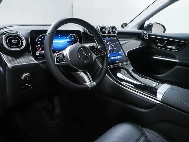 Mercedes-Benz GLC view 8