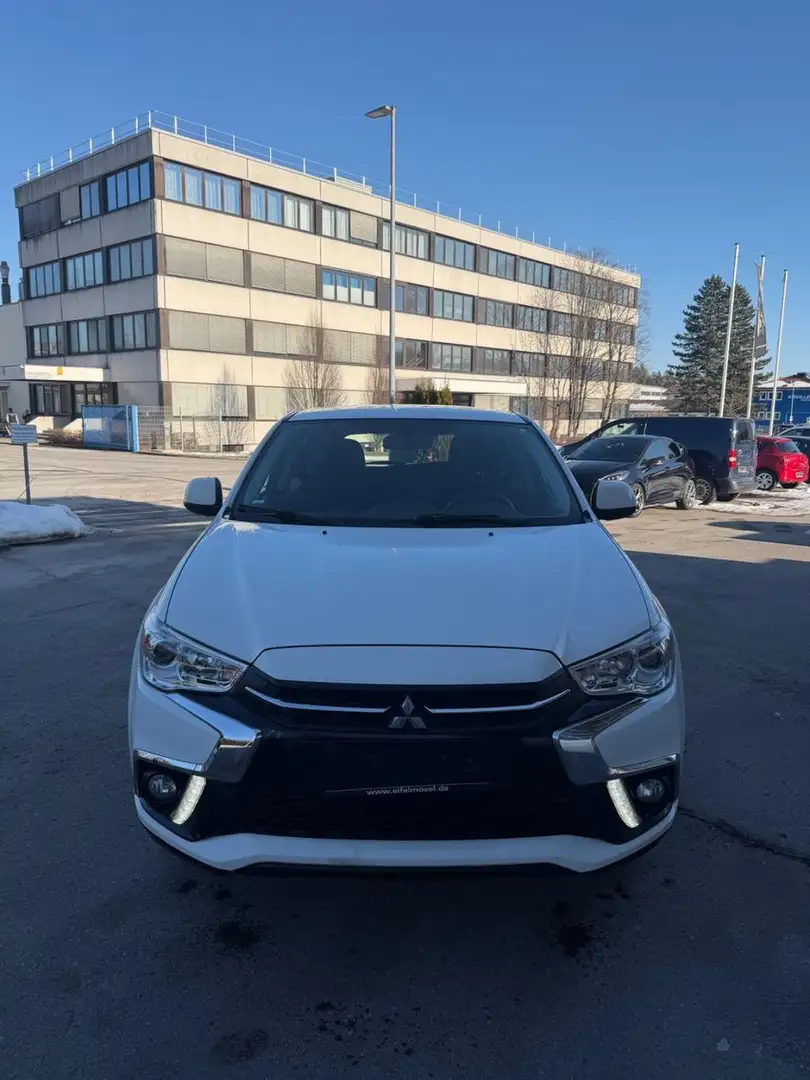 Mitsubishi ASX Basis 2WD Weiß - 1