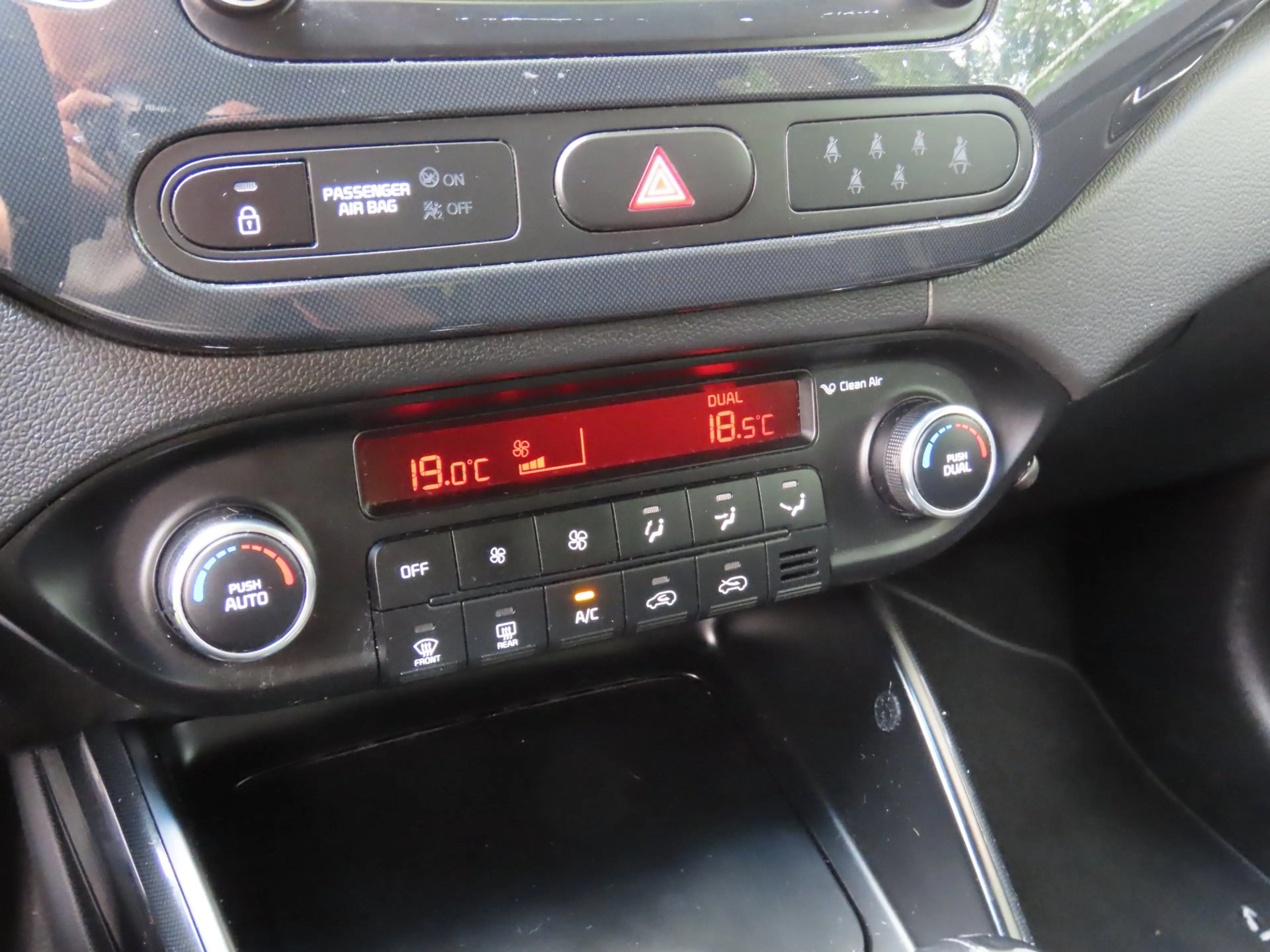 Kia Carens 1.6 GDi Business Pack 7p *Navi *Camera *Cruise *Tr — photo 20