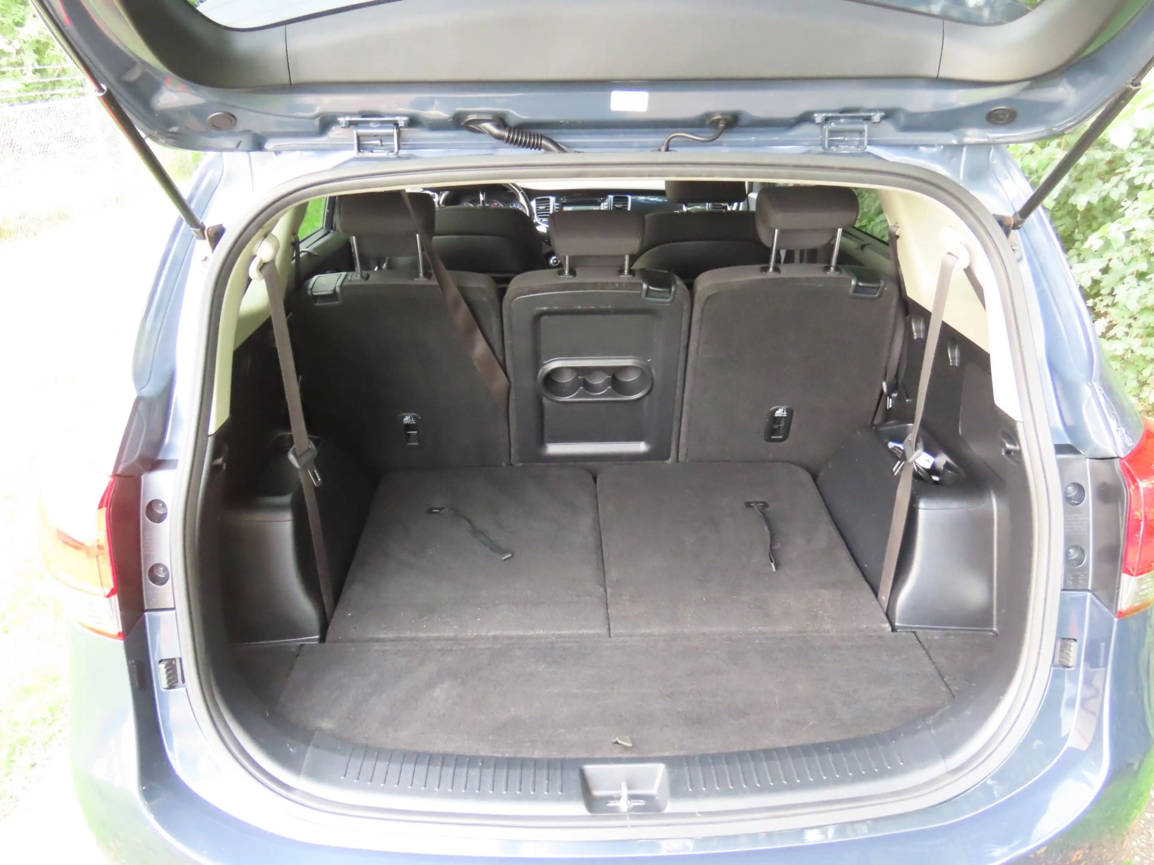 Kia Carens 1.6 GDi Business Pack 7p *Navi *Camera *Cruise *Tr — photo 14