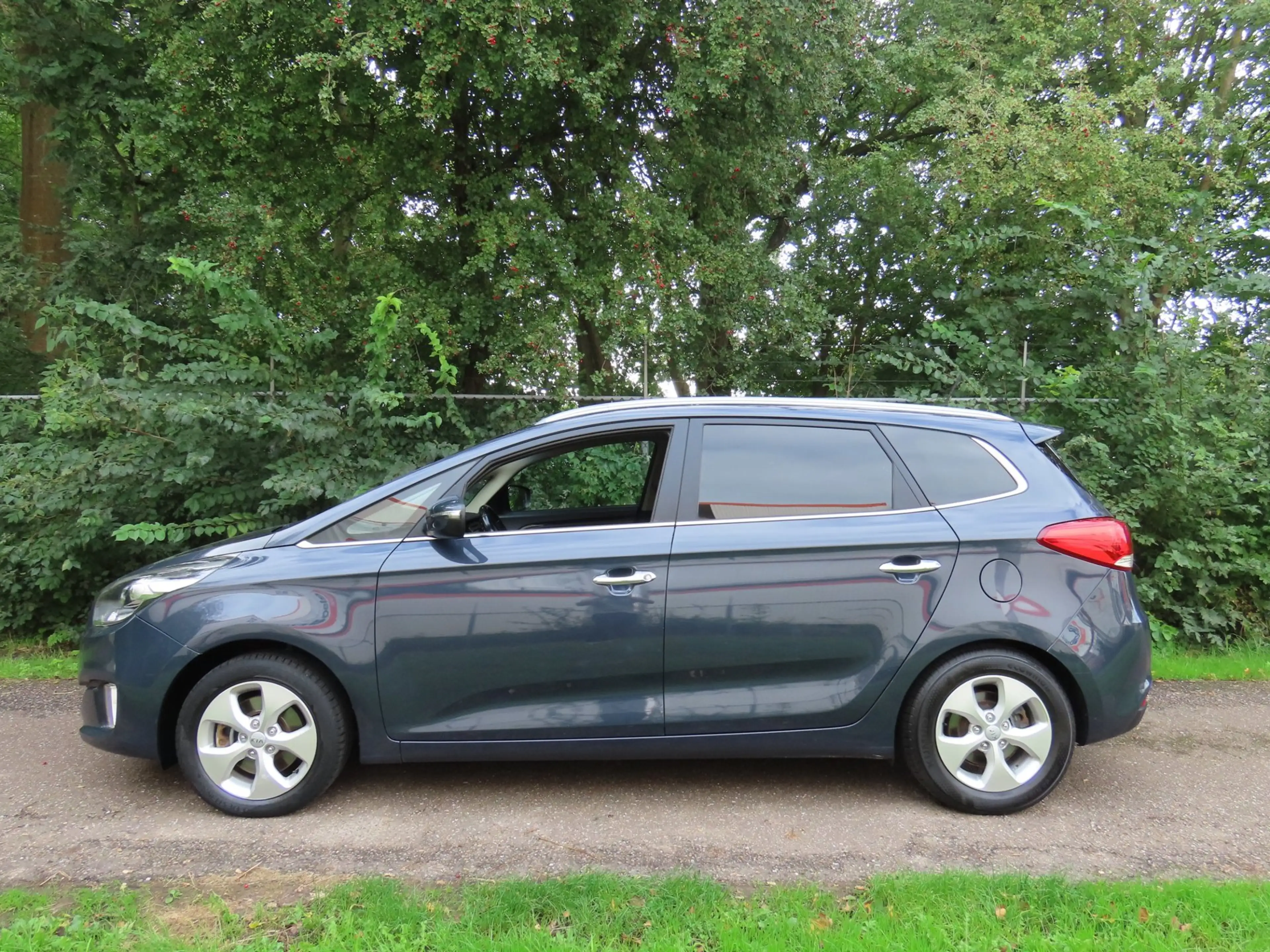 Kia Carens 1.6 GDi Business Pack 7p *Navi *Camera *Cruise *Tr — photo 2