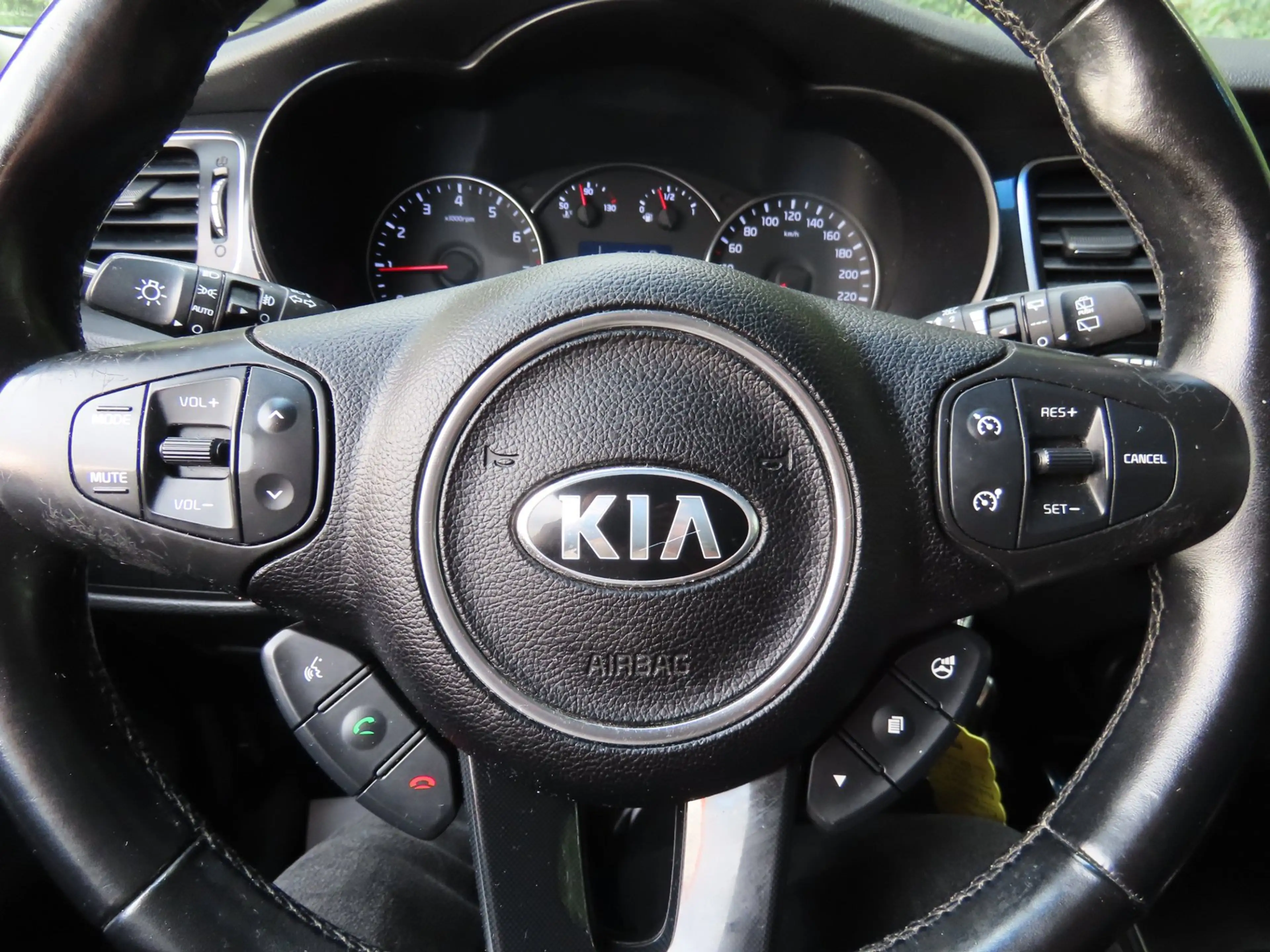 Kia Carens 1.6 GDi Business Pack 7p *Navi *Camera *Cruise *Tr — photo 11
