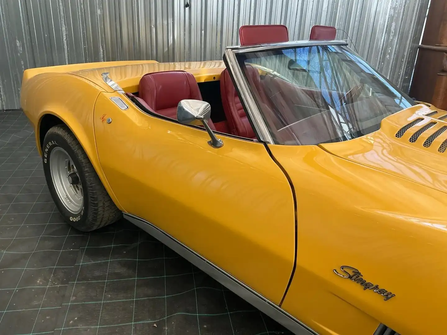 Chevrolet Corvette Corvette 1 YZ 37 Arany - 2