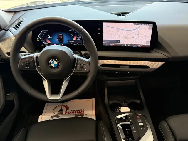 BMW 1 Series view 20