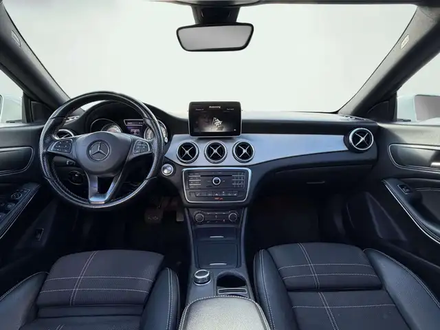 Mercedes-Benz Cla view 6