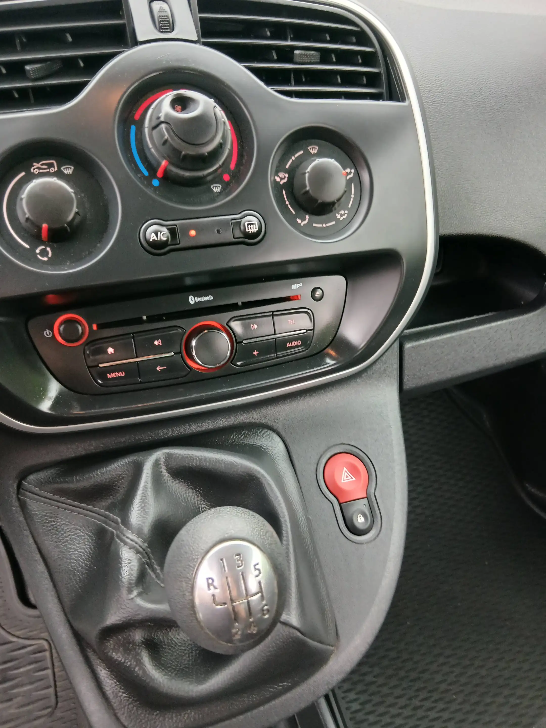 Renault Kangoo 2021 75.500km lichtevracht — photo 10