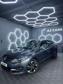 1.5 dCi 110Ch 1ERE MAIN BOSE *DISTRI NEUVE *CAMERA DE RECUL *GARANTIE 12 MOIS*