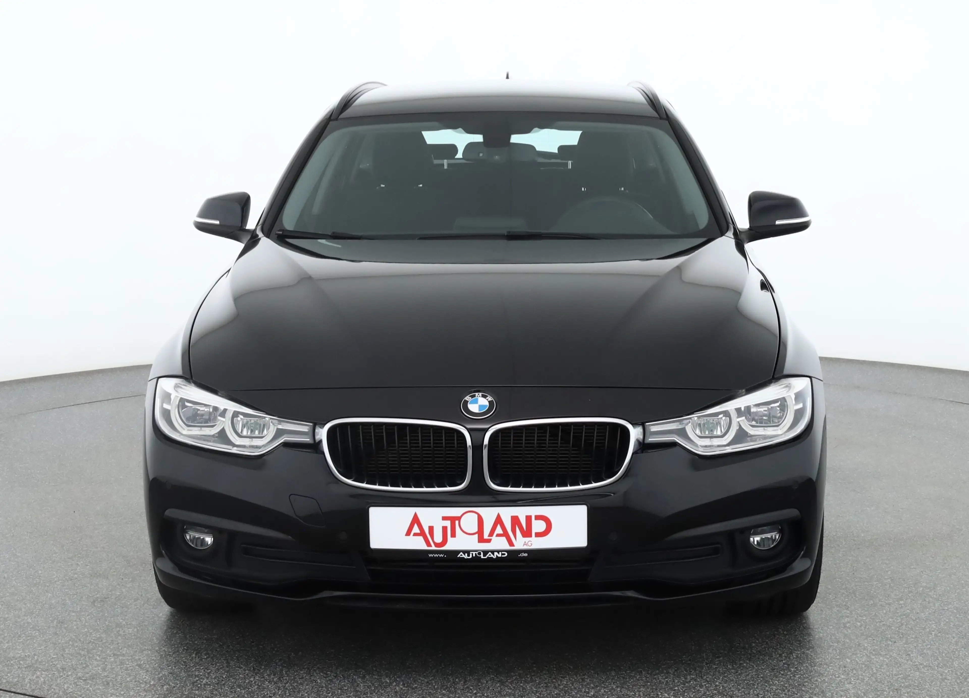 BMW 318 318d Touring LED Navi Sitzheizung PDC USB — photo 8