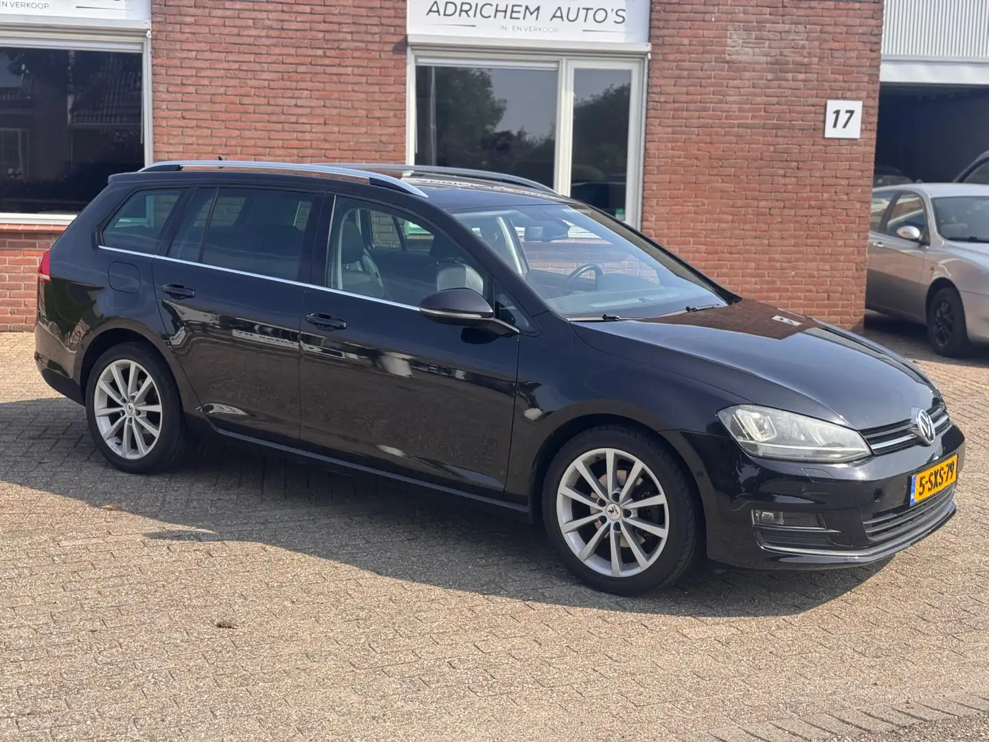 Volkswagen Golf Variant 1.2 TSI Highline Pano Bom vol! Noir - 2