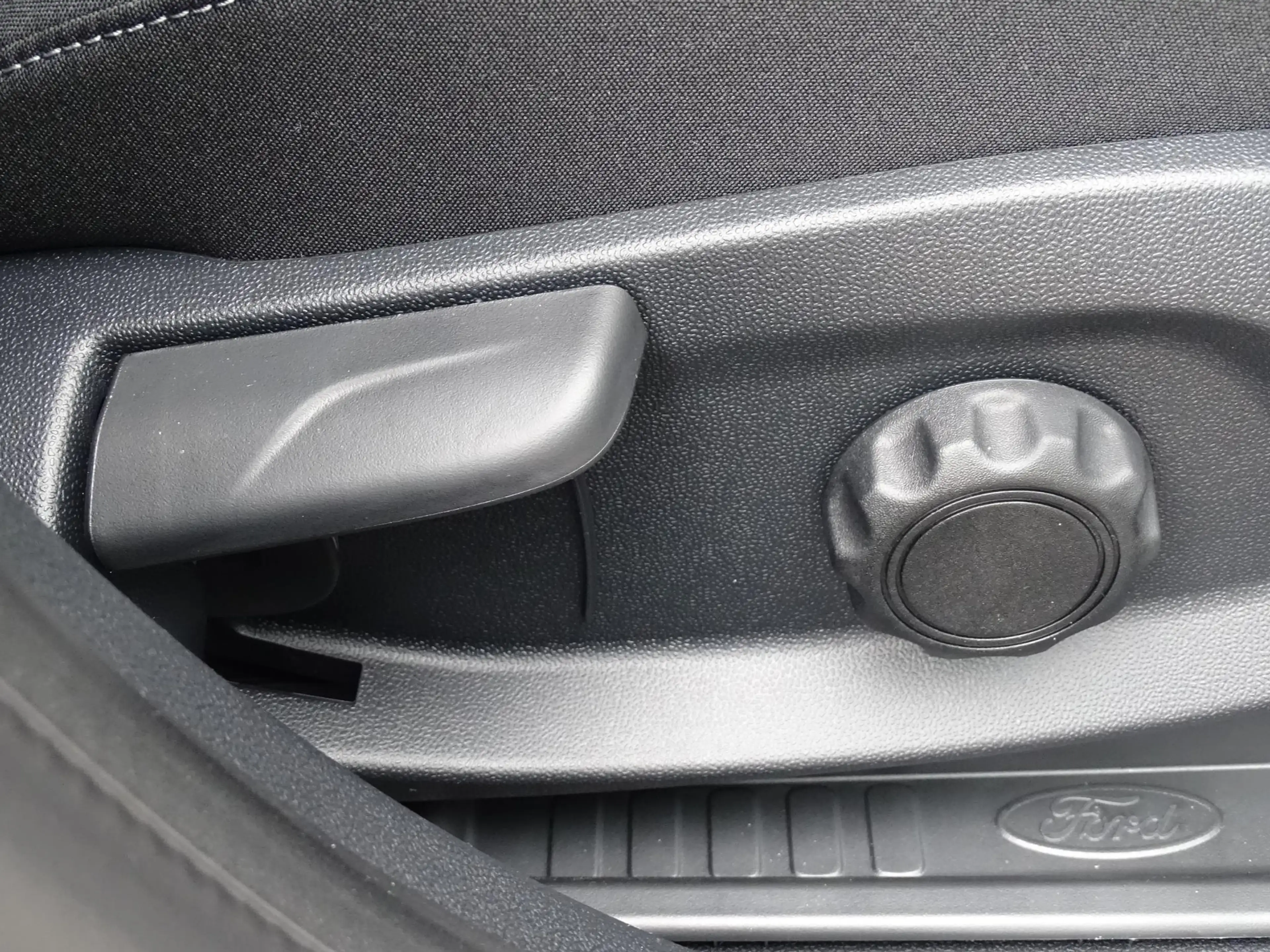 Ford Puma Gen-E Select 47 kWh | Camera | Winter Pack | Comfort Pac — photo 15