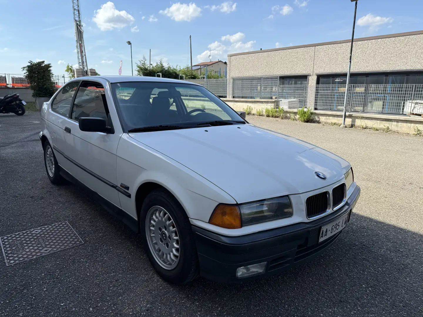 BMW 316 316i Compact Europa c/2airbag auto - 2