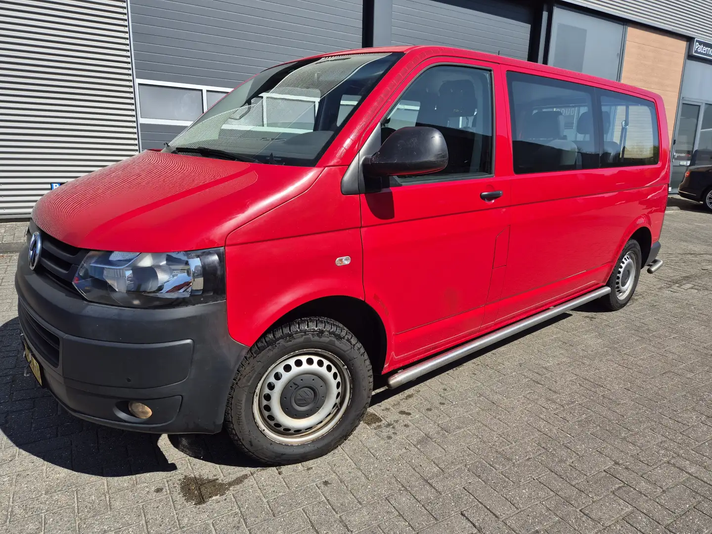 Volkswagen 2.0 TDI dsg 141pk L2H1 Highline 8-pers personenbus Красный - 1