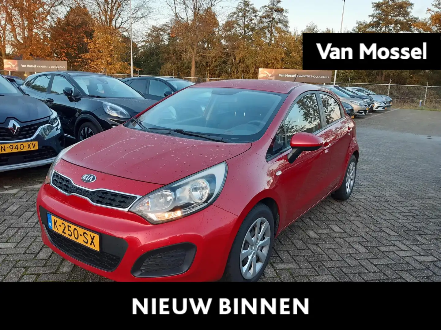 Kia Rio 1.2 CVVT BusinessLine | Airco | Parkeersensoren Ac Rood - 1