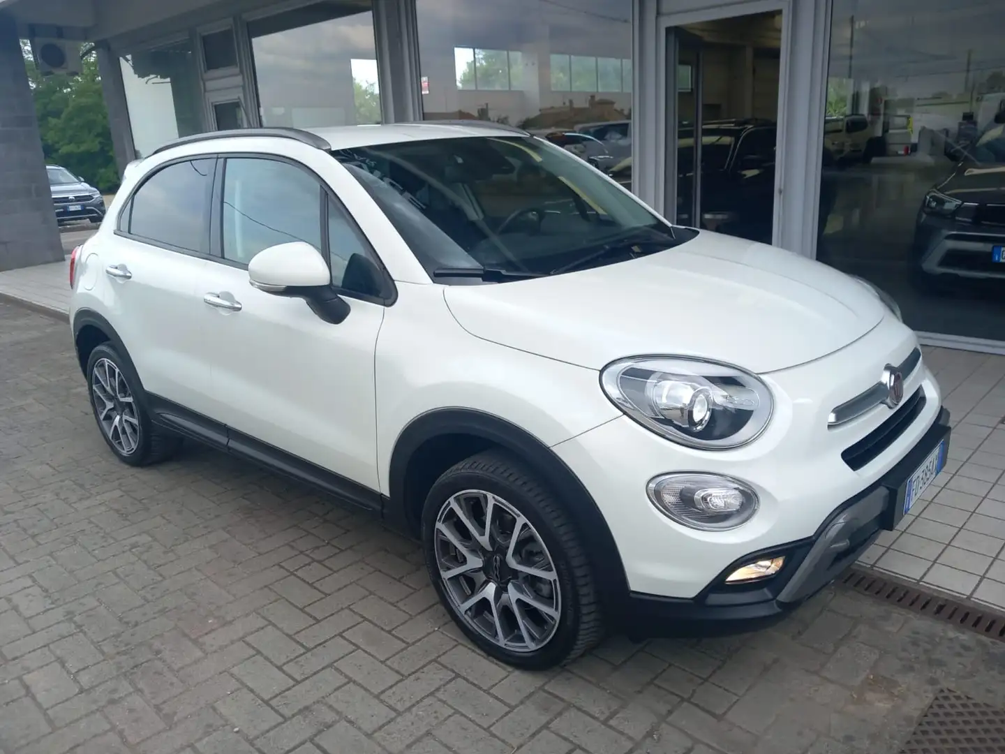Fiat 500X 500 X 2015 2.0 mjt Cross Plus 4x4 140cv auto Bianco - 1