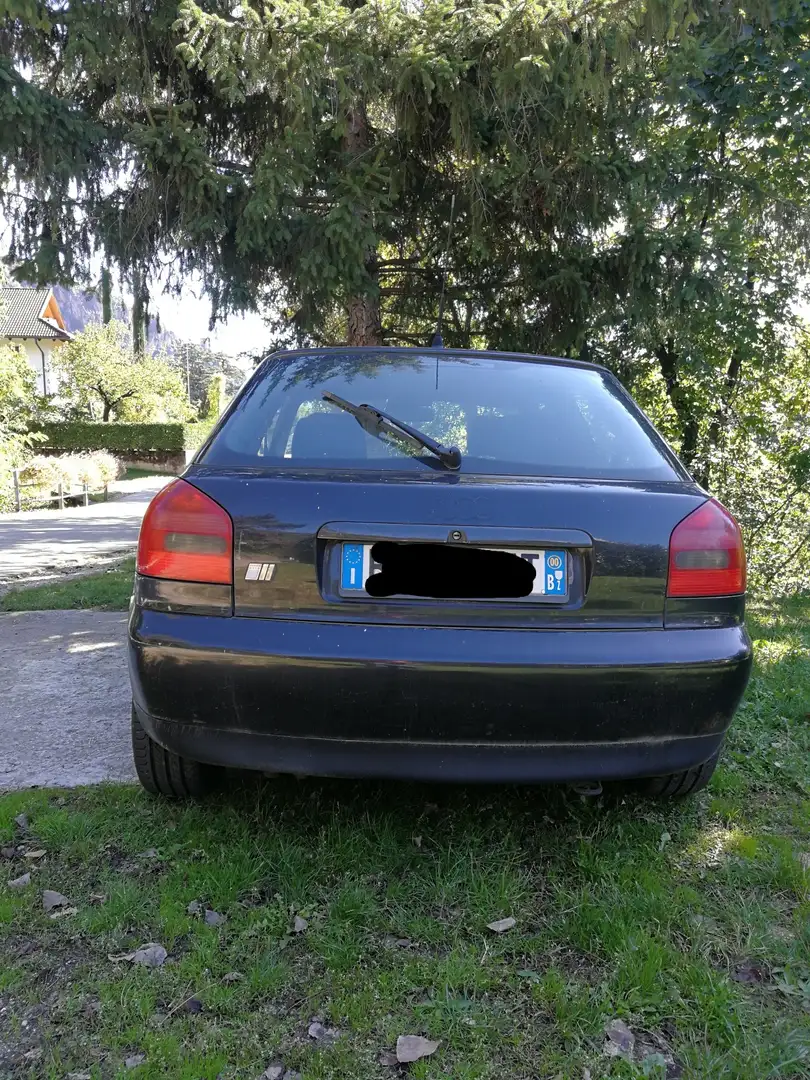 Audi A3 1.9 TDI Ambition Schwarz - 1