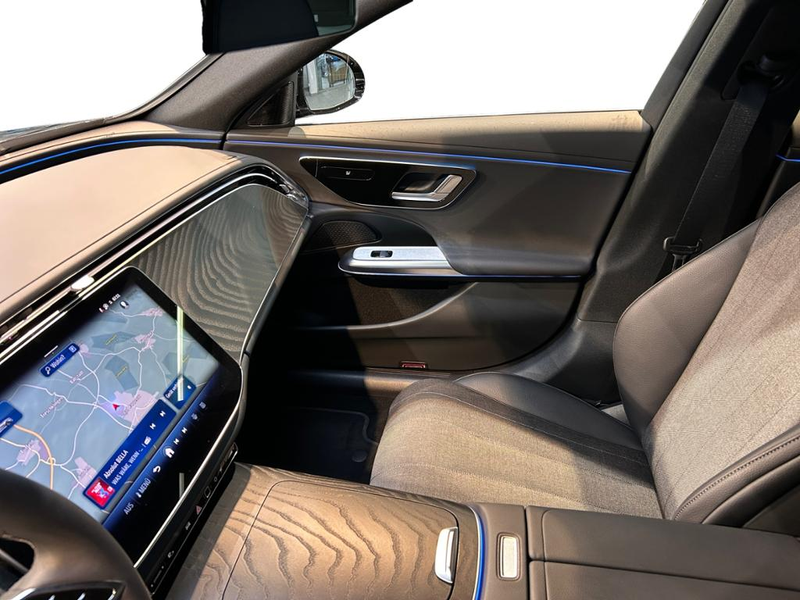 Mercedes-Benz E 200 Avantgarde Avantgarde+MBUX+AHK+Wide+Cam — photo 9