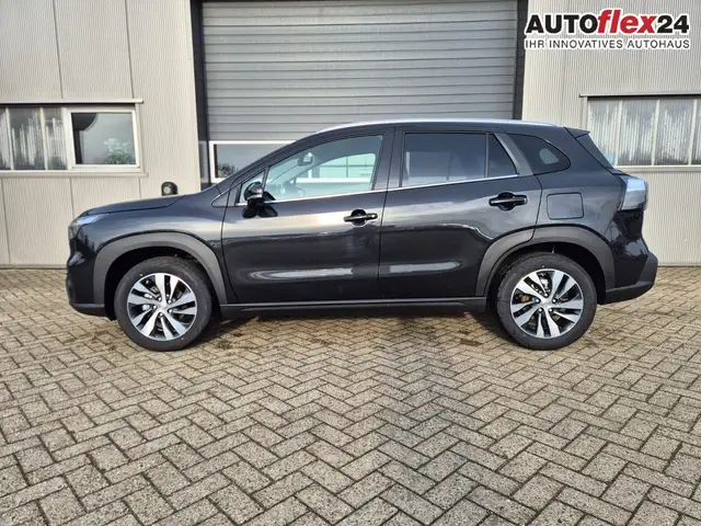 Suzuki S-Cross