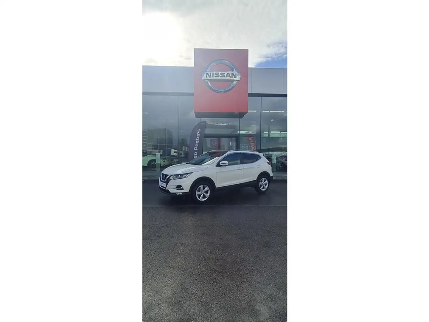 Nissan Qashqai N-Connecta 1.3 DIG-T Blanc - 2