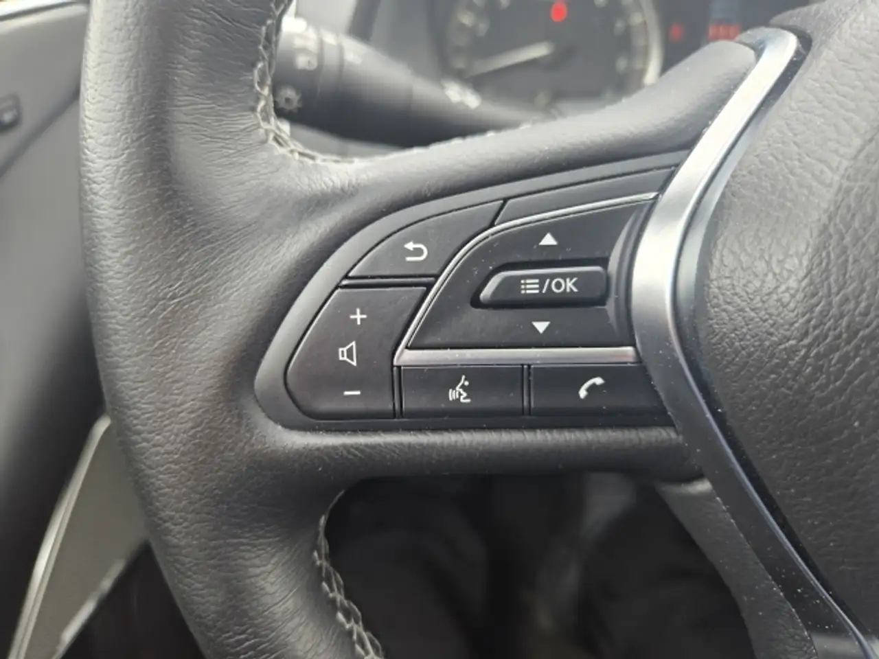 Infiniti Q50 снимка Infiniti Q50
