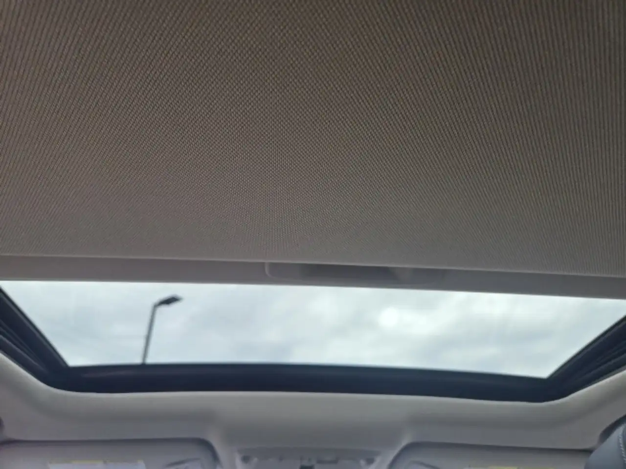 Infiniti Q50 снимка Infiniti Q50