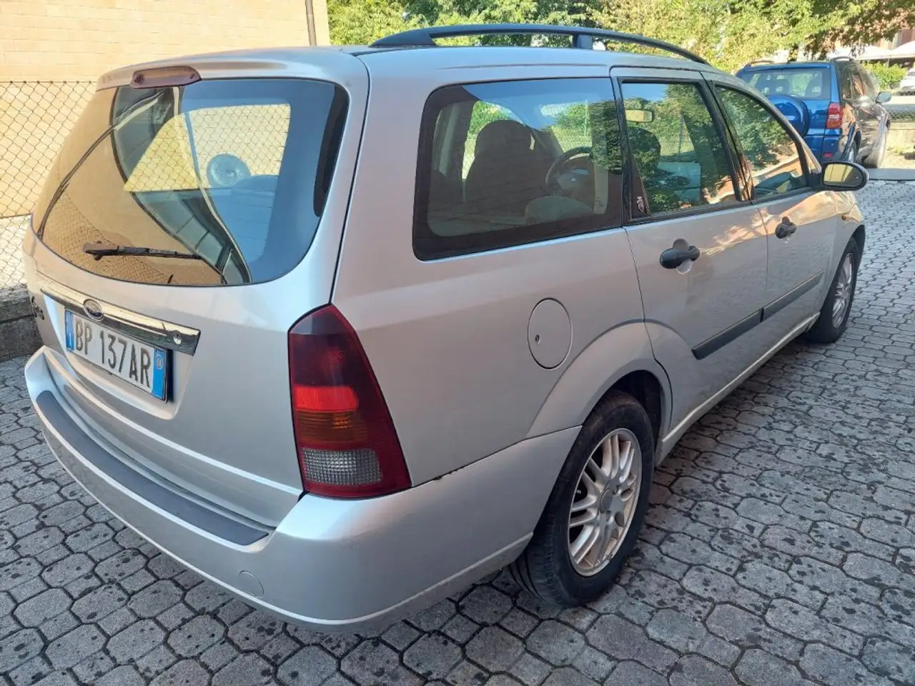 Ford Focus 1.8 TDDi cat SW Ghia, foto 3