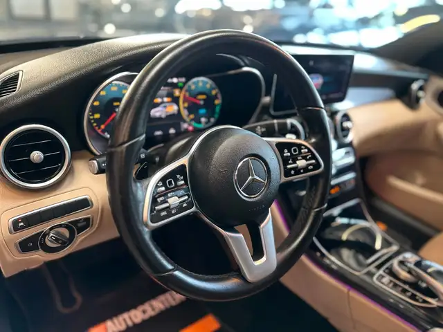 Mercedes-Benz 300 view 12