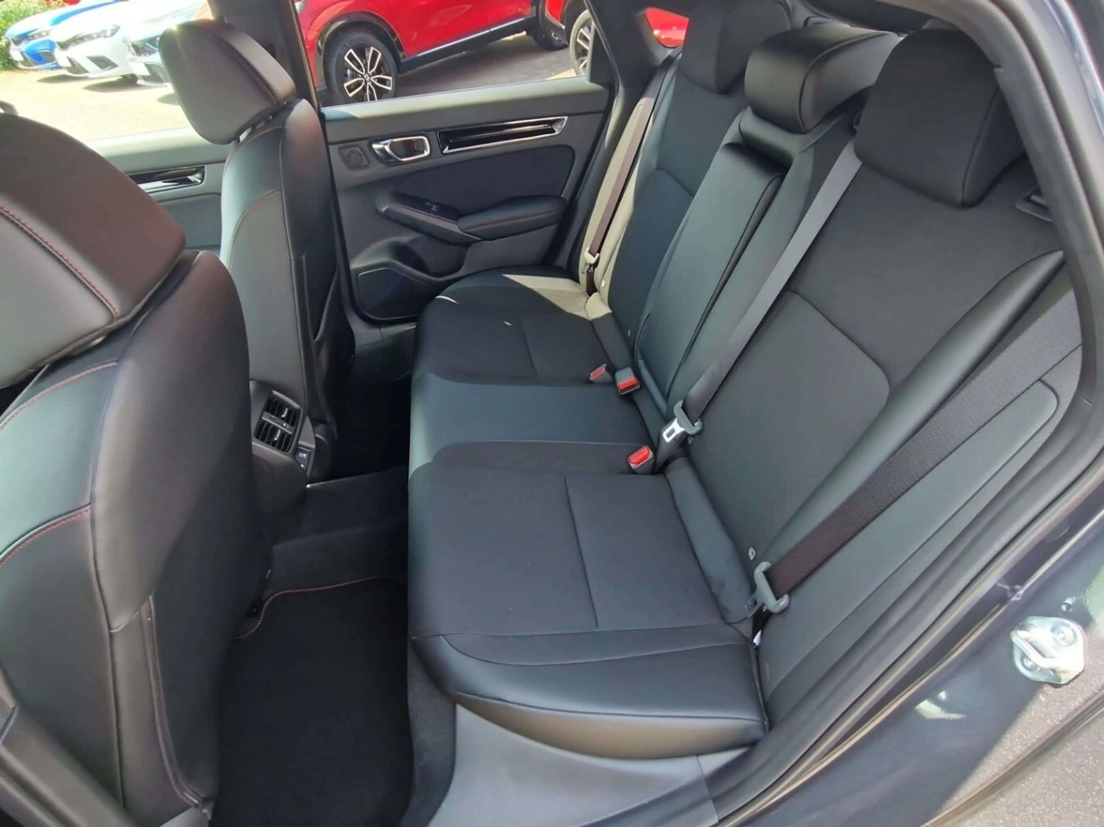 Honda Civic Hybrid e:HEV Sport|BOSE|S+ — photo 9