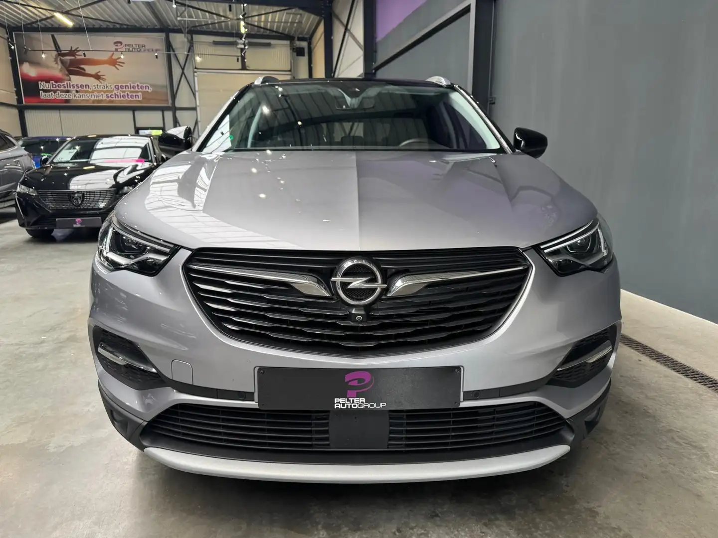 Opel Grandland X 1.6 Turbo HYBRID FULL OPTION Grau - 2