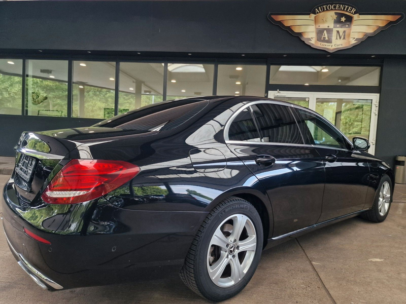 Mercedes-Benz E 220 d Lim. AVANTGARDE Teilleder/Kamera/LED — photo 12