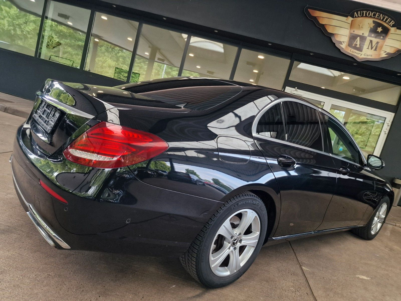 Mercedes-Benz E 220 d Lim. AVANTGARDE Teilleder/Kamera/LED — photo 15