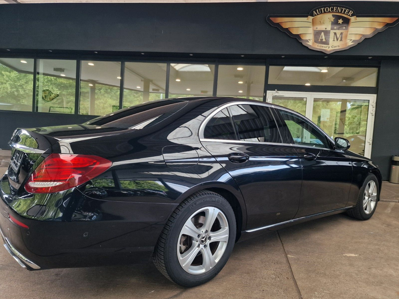 Mercedes-Benz E 220 d Lim. AVANTGARDE Teilleder/Kamera/LED — photo 13