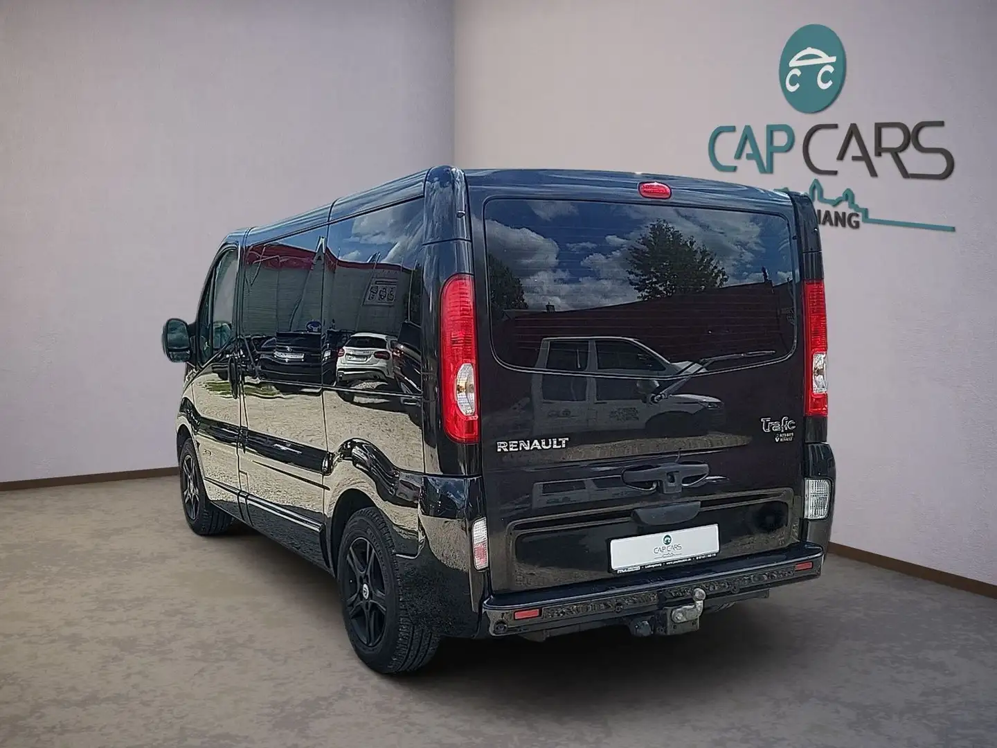 Renault Trafic 2.5TDI*8SITZER*AUTOMATIK*SCHECKHEFT* Noir - 2