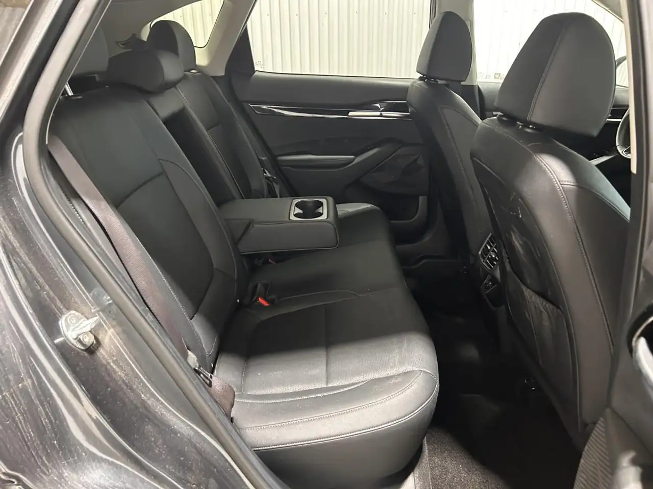 Kia Seltos снимка Kia Seltos