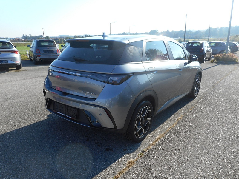 BYD Dolphin 60,4 kWh Comfort MY2025*Lagerfahrzeug* — photo 2