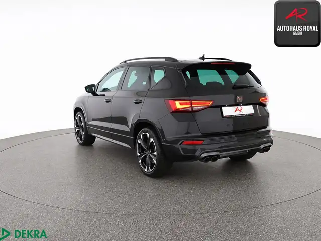 Cupra Ateca view 3
