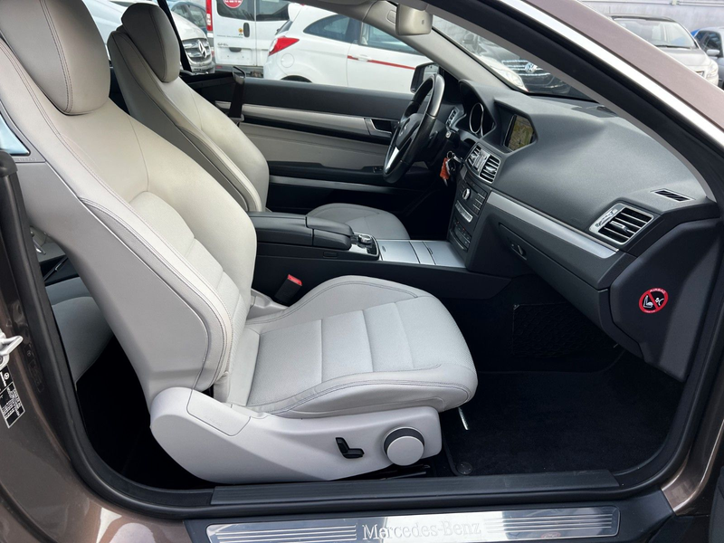 Mercedes-Benz E 350 E Coupe E 350 BlueTec / d — photo 10