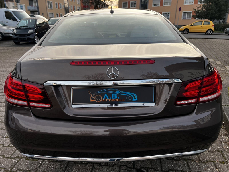 Mercedes-Benz E 350 E Coupe E 350 BlueTec / d — photo 5