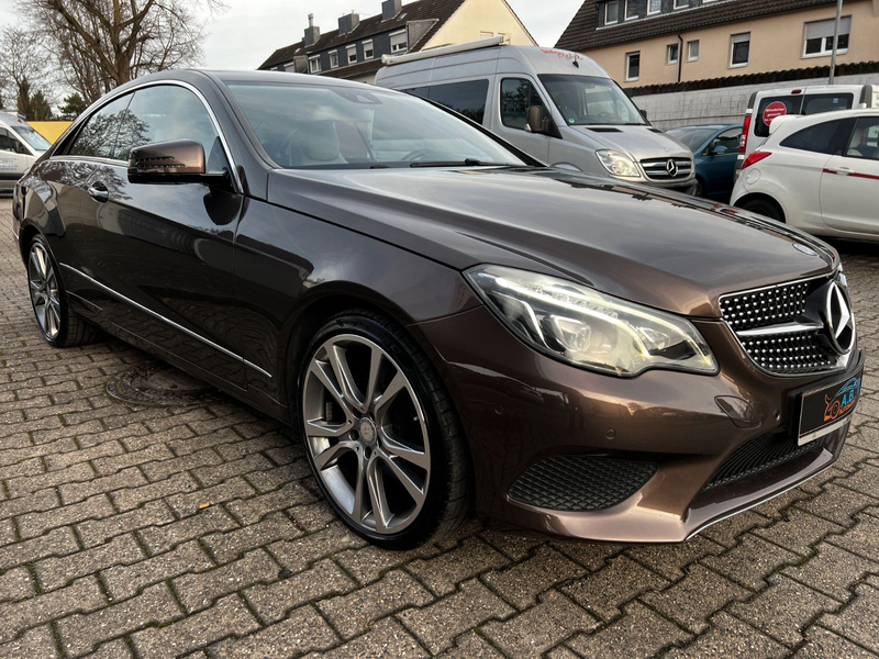 Mercedes-Benz E 350 E Coupe E 350 BlueTec / d — photo 3