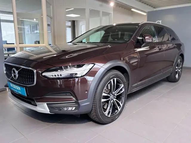Volvo V90 Cross Country D4 AWD Geartronic Momentum