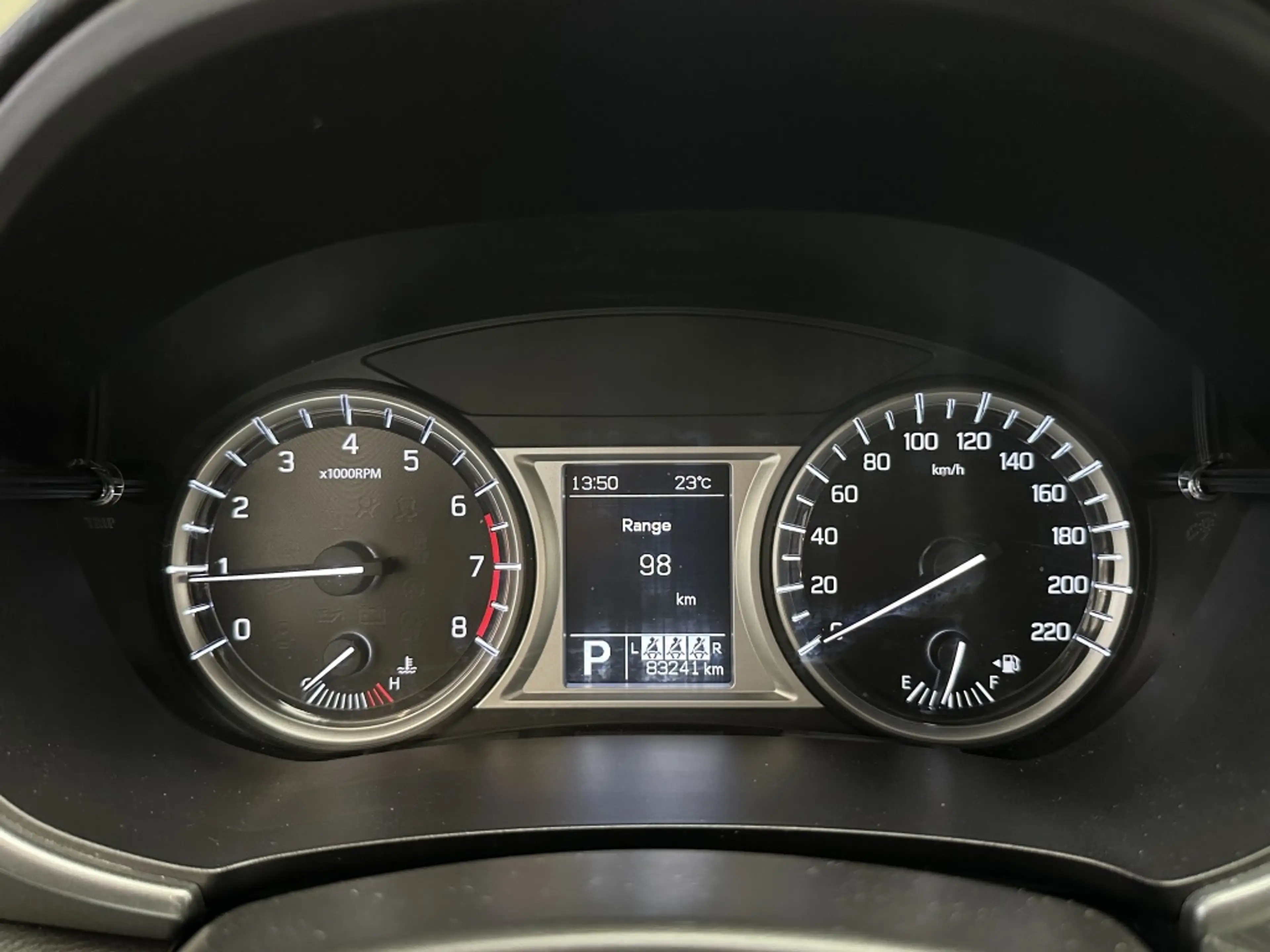 Suzuki Vitara 1.6 Exclusive [ TREKHAAK | ALL-SEASON | CAMERA | C — photo 11