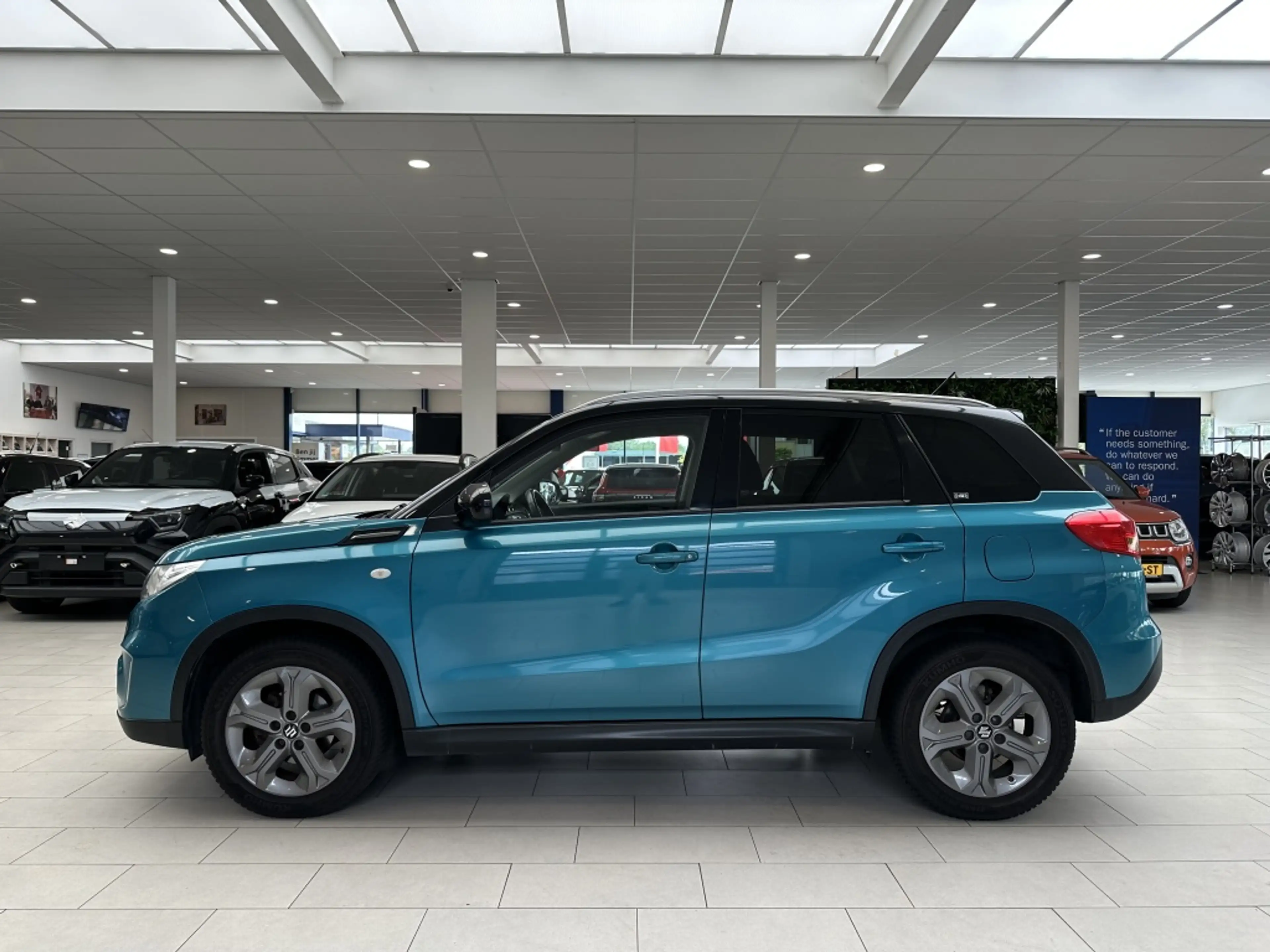 Suzuki Vitara 1.6 Exclusive [ TREKHAAK | ALL-SEASON | CAMERA | C — photo 7
