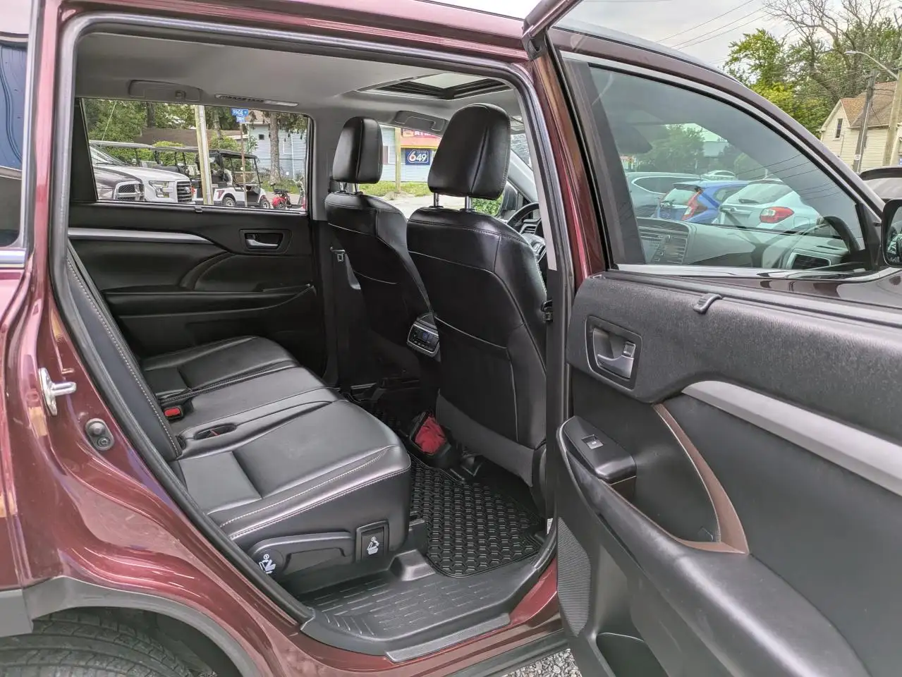 Toyota Highlander снимка Toyota Highlander