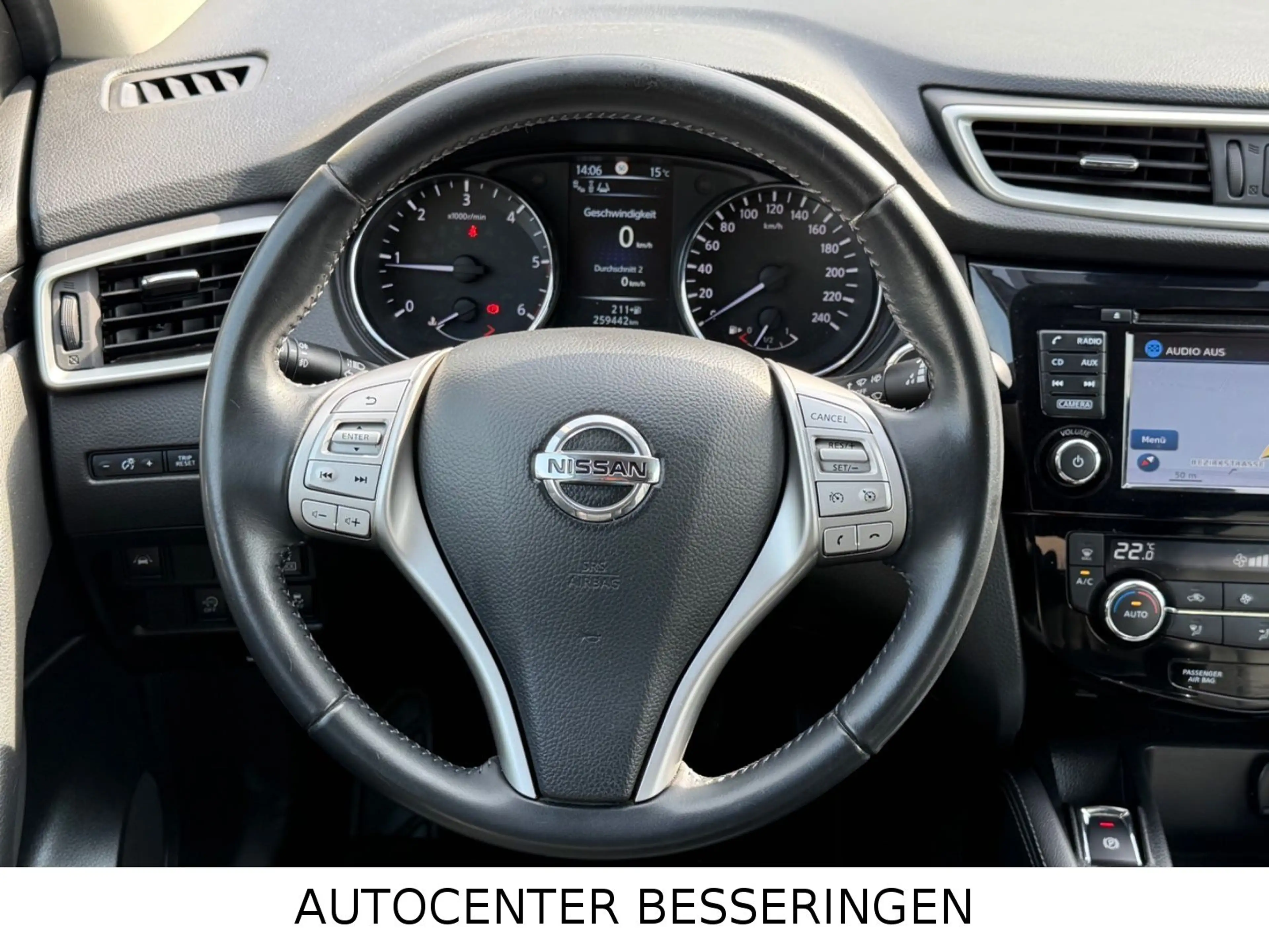 Nissan Qashqai 4x4 * XENON * LEDER * NAVI * EURO 6 * — photo 6