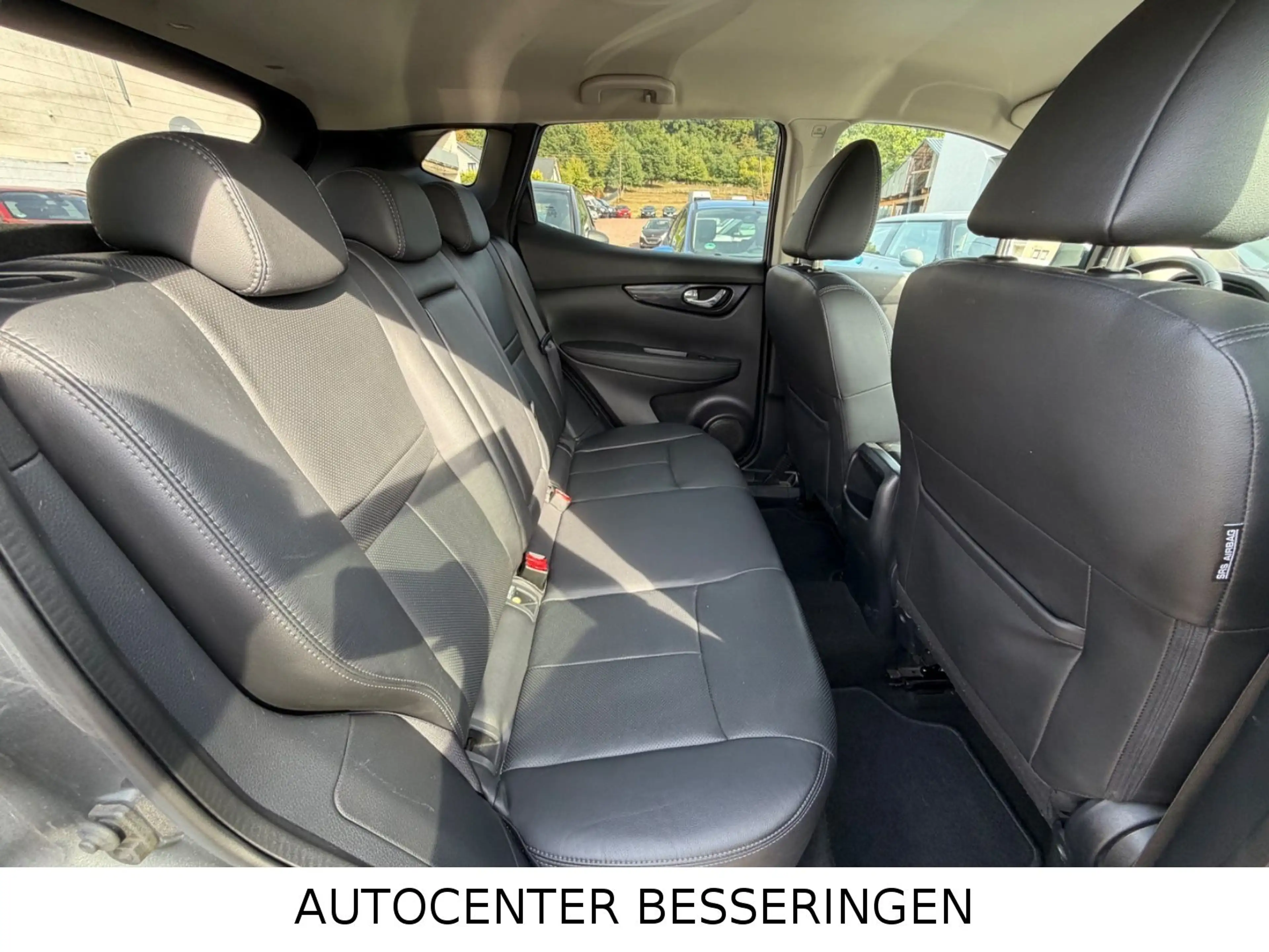 Nissan Qashqai 4x4 * XENON * LEDER * NAVI * EURO 6 * — photo 13