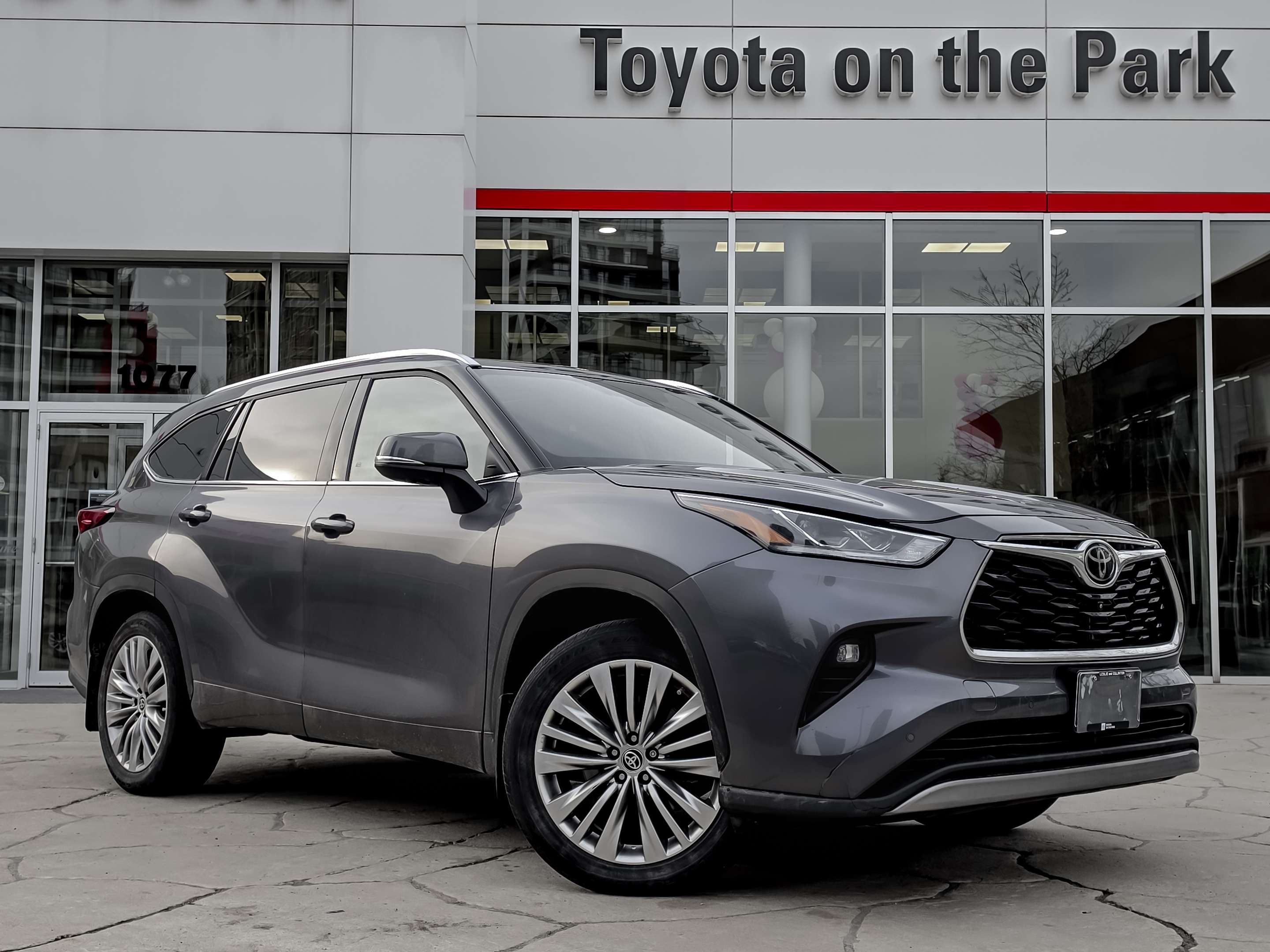 used 2024 Toyota Highlander car, priced at $46,995