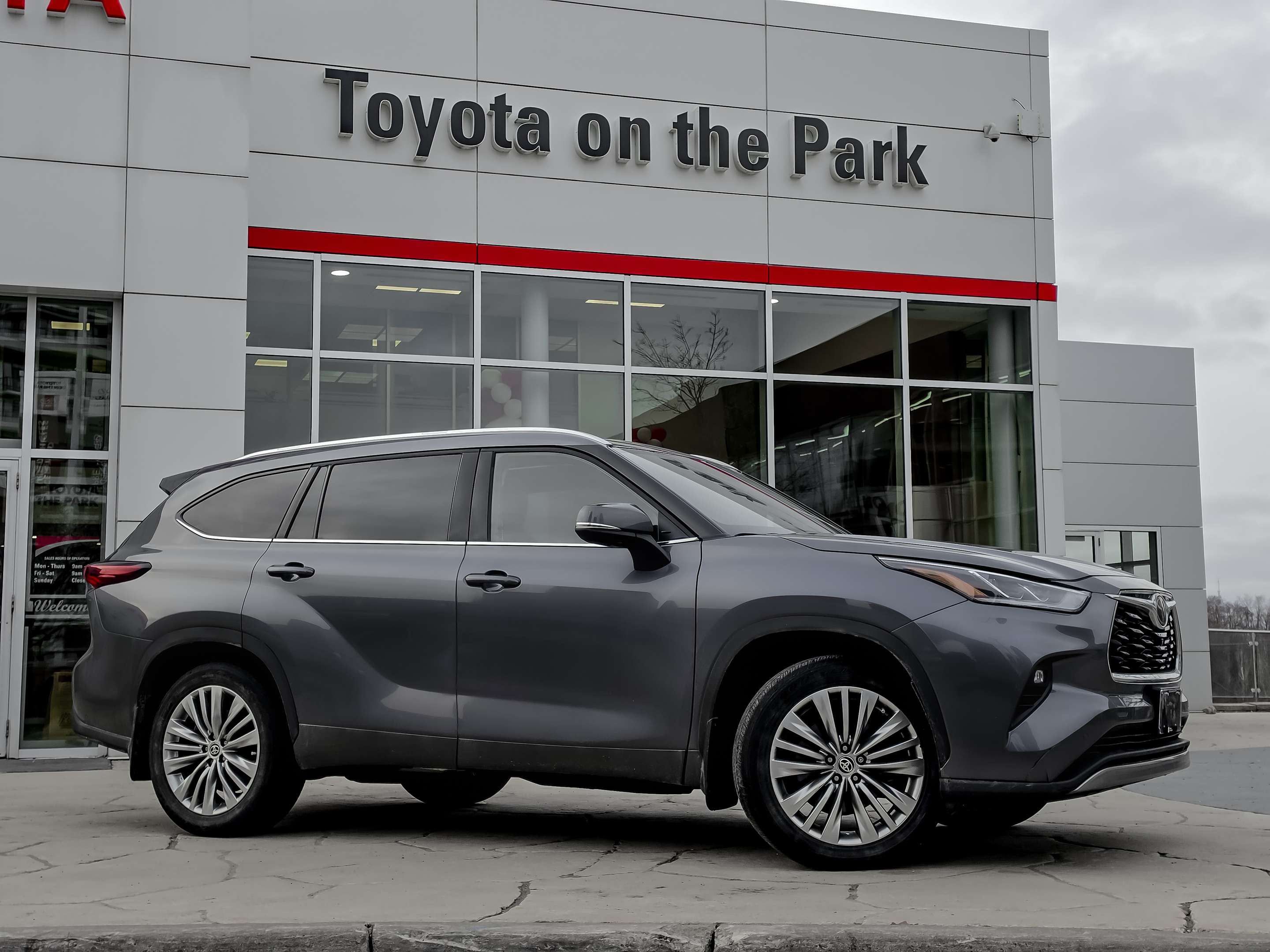 used 2024 Toyota Highlander car, priced at $46,995
