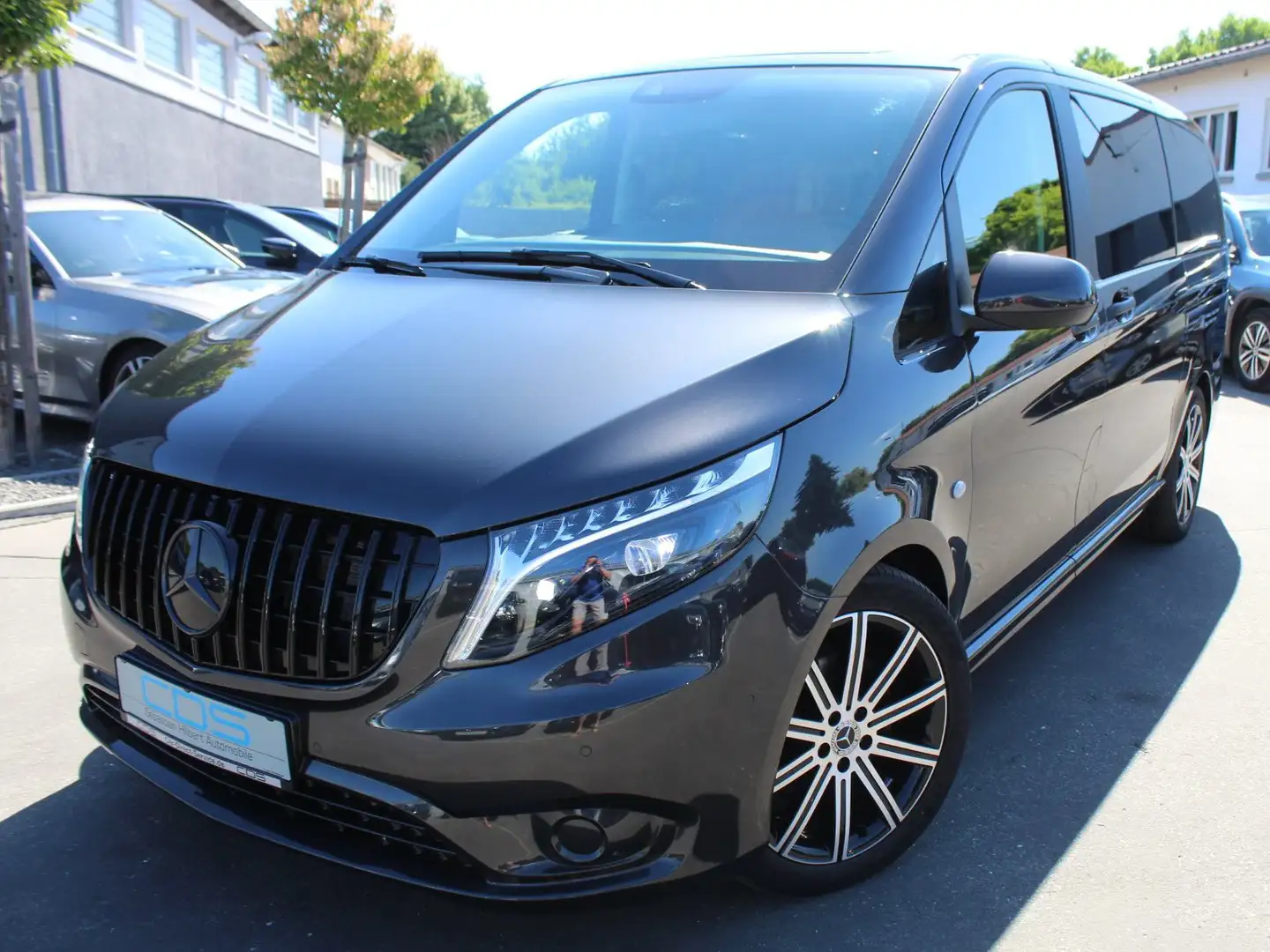 Mercedes-Benz Vito 116 CDI Edition lang "Sport-Paket"+LED+19Z+AHK+DAB Grijs - 2
