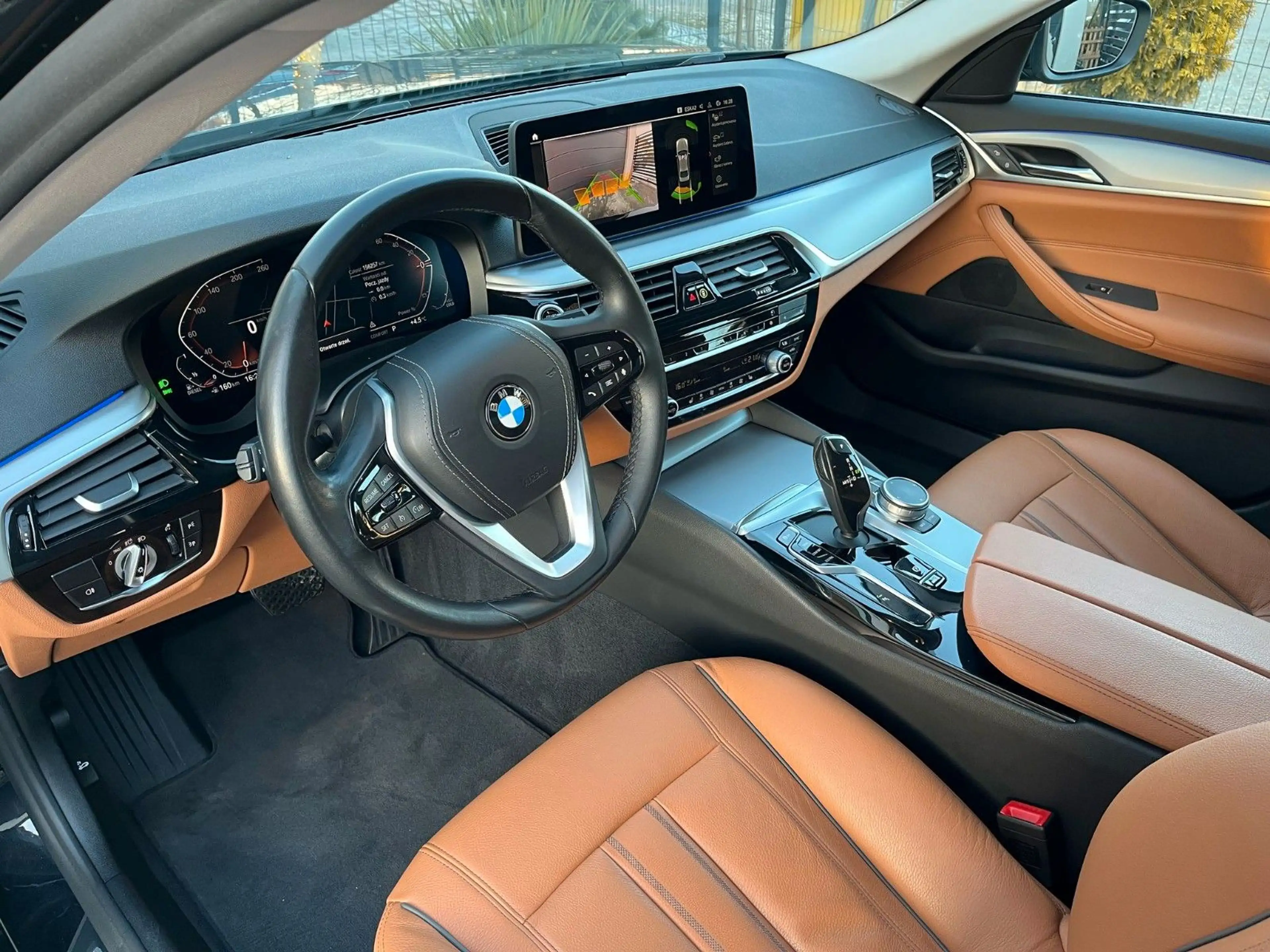 BMW 518 d LCI 2021 Luxury Line COC — photo 11